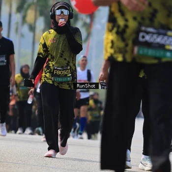 Runner Photo 7056783