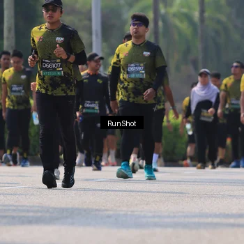 Runner Photo 7056784