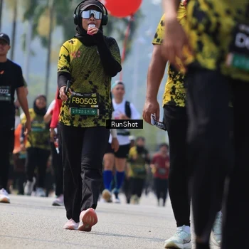 Runner Photo 7056787
