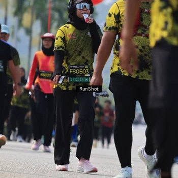 Runner Photo 7056797