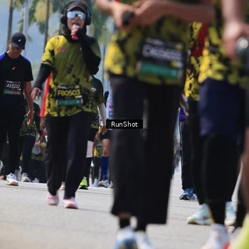 Runner Photo 7056808