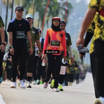Runner Photo 7056811