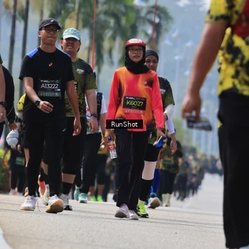 Runner Photo 7056812