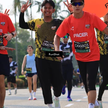 Runner Photo 7056813