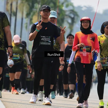 Runner Photo 7056830