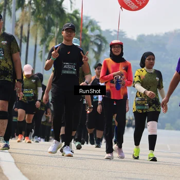 Runner Photo 7056832