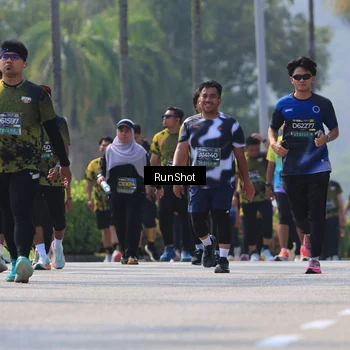Runner Photo 7056846