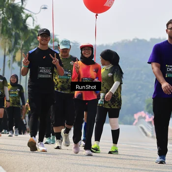 Runner Photo 7056852