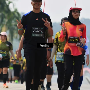 Runner Photo 7056872