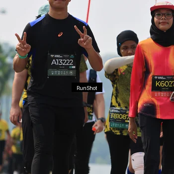 Runner Photo 7056891