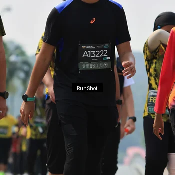 Runner Photo 7056896