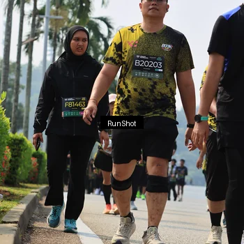 Runner Photo 7056913