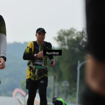 Runner Photo 7056936