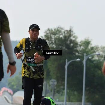 Runner Photo 7056937