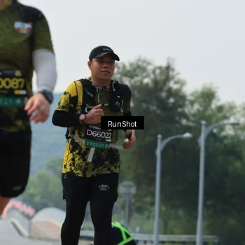 Runner Photo 7056940