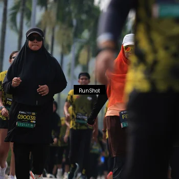 Runner Photo 7056957