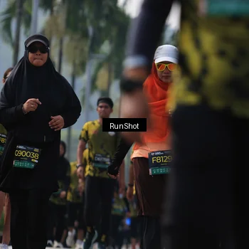 Runner Photo 7056962