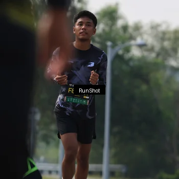Runner Photo 7056963