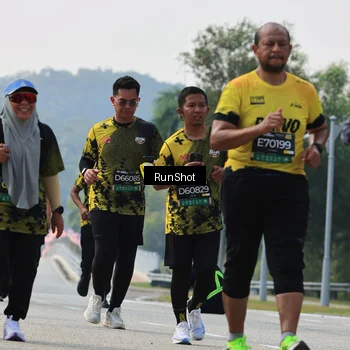 Runner Photo 7056973