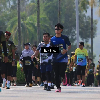 Runner Photo 7056985