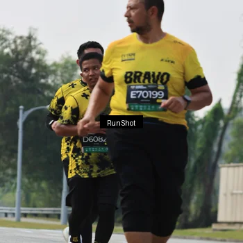 Runner Photo 7056987