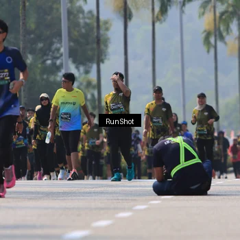 Runner Photo 7057029