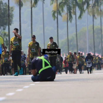 Runner Photo 7057047