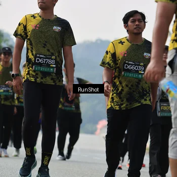 Runner Photo 7057050