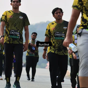 Runner Photo 7057052