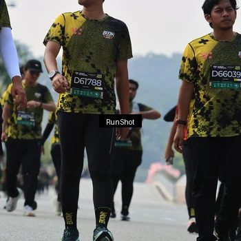 Runner Photo 7057057