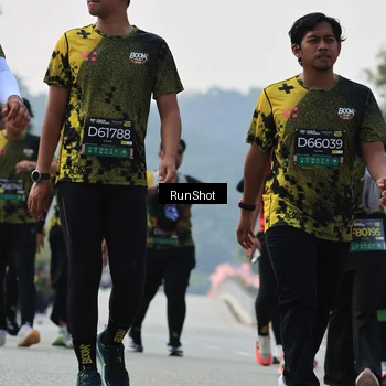 Runner Photo 7057058