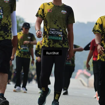 Runner Photo 7057059