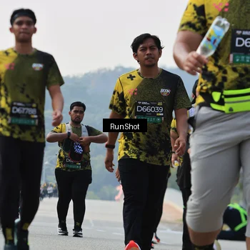 Runner Photo 7057063