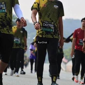 Runner Photo 7057066