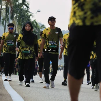 Runner Photo 7057091