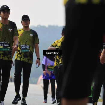 Runner Photo 7057093