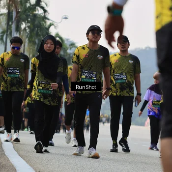 Runner Photo 7057096