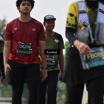 Runner Photo 7057117