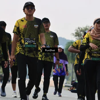 Runner Photo 7057123