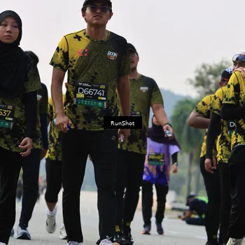 Runner Photo 7057135