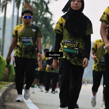 Runner Photo 7057136