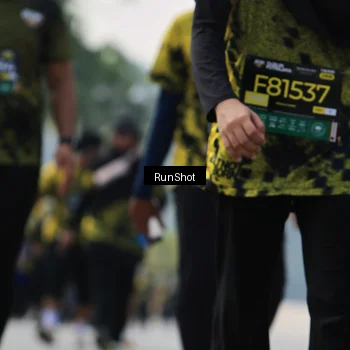 Runner Photo 7057153