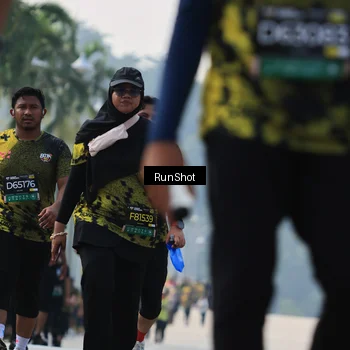 Runner Photo 7057169