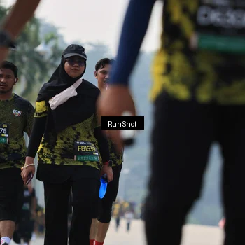Runner Photo 7057175