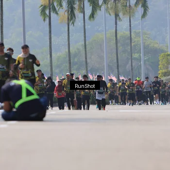 Runner Photo 7057178