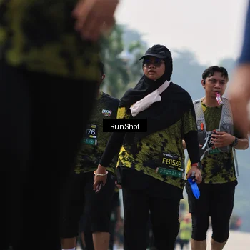 Runner Photo 7057186