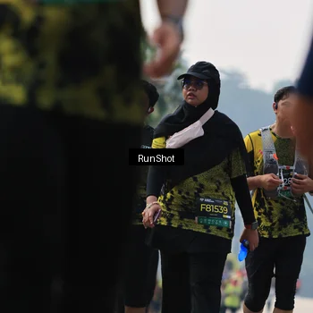 Runner Photo 7057190