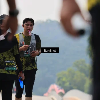 Runner Photo 7057194