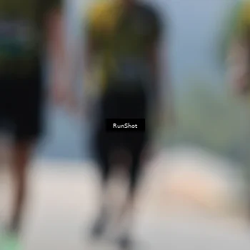 Runner Photo 7057211