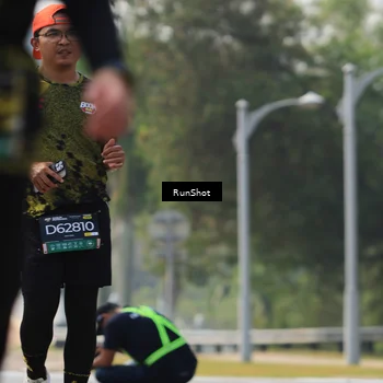 Runner Photo 7057215
